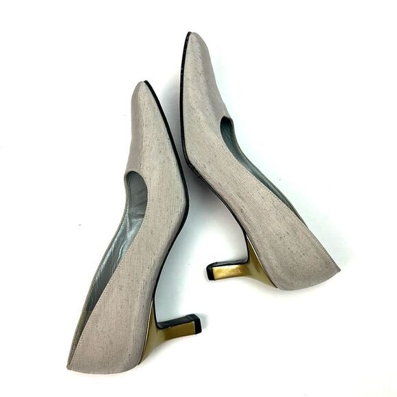 Stuart Weitzman Silver Fabric Pumps US 7,5 - Picture 5 of 15